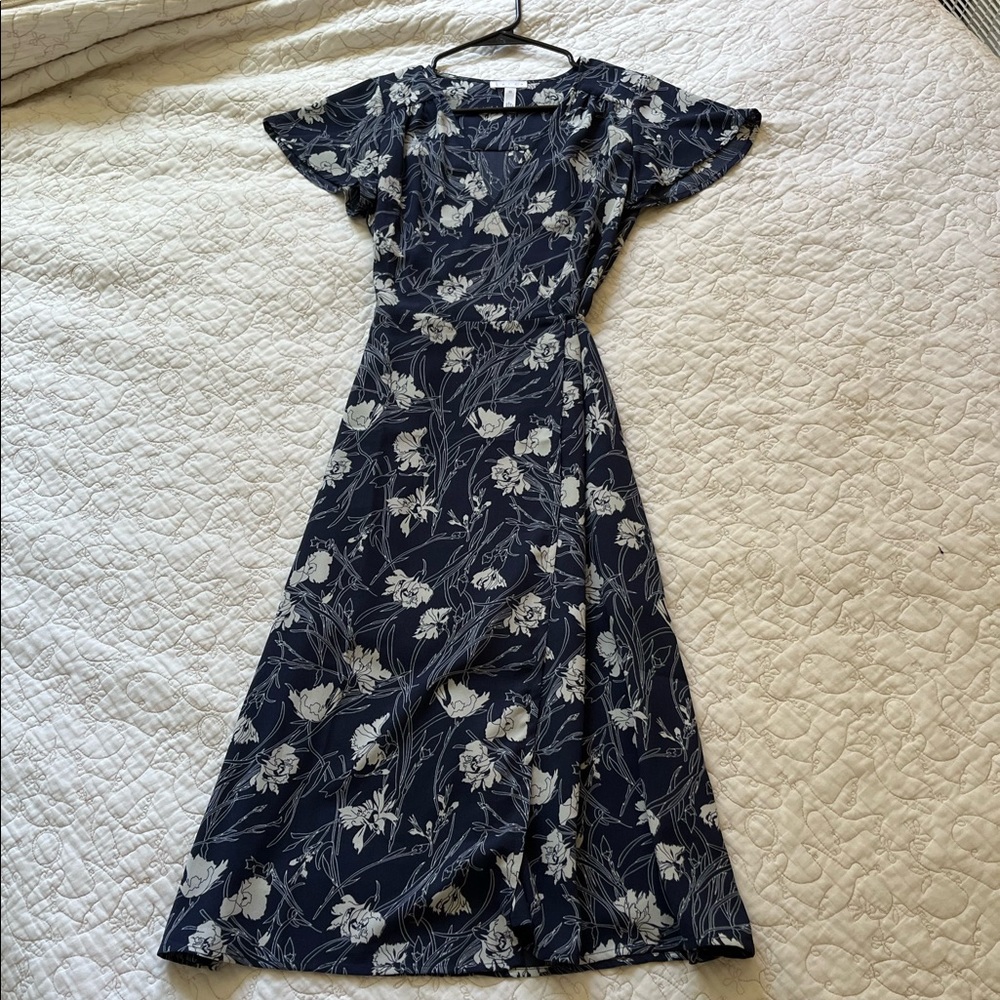Floral leg slit maxi dress